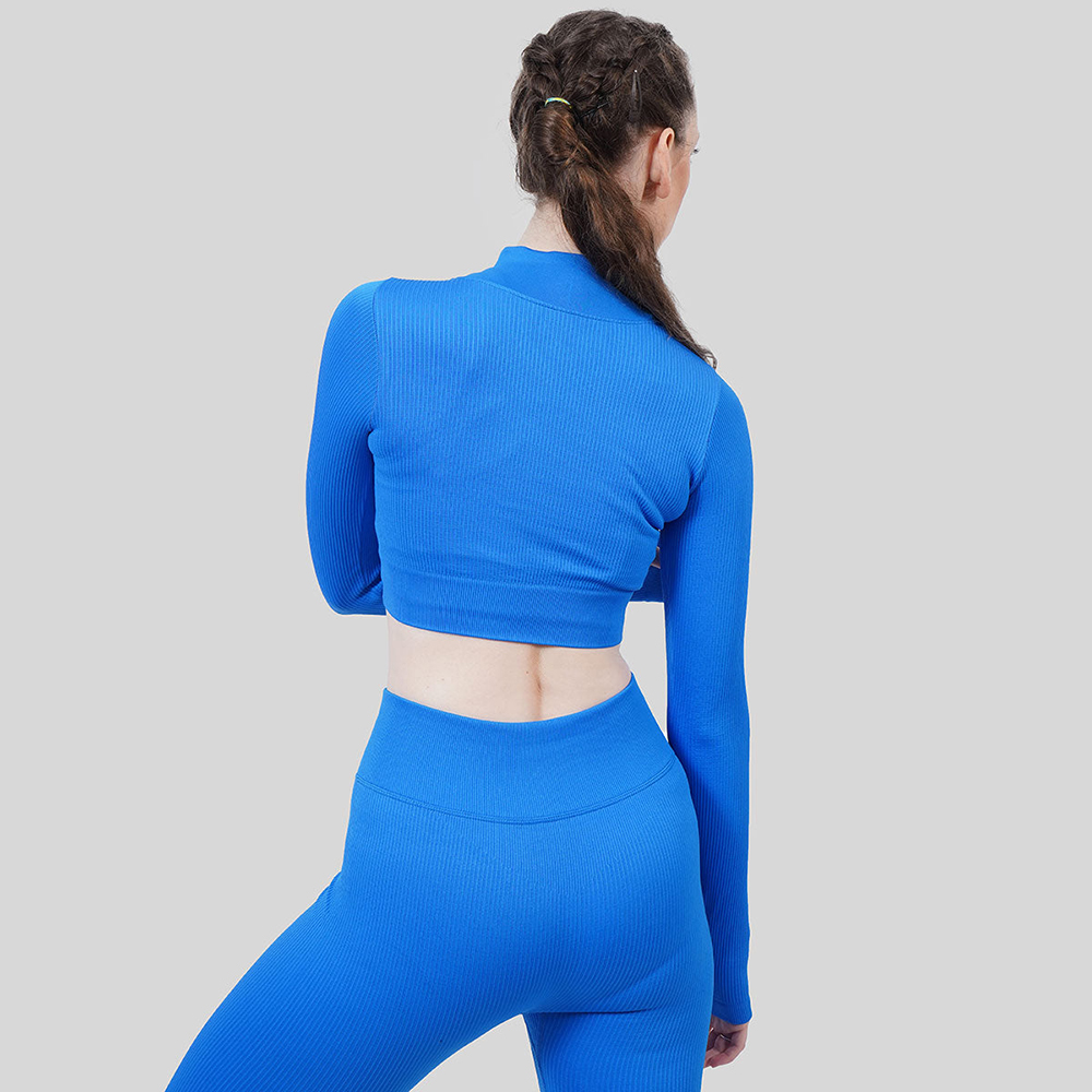 The Chic and Trendy Women’s Crop Top